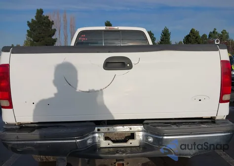 1999 Ford F-350 Lariat/Xl/Xlt z USA, uszkodzony, nr VIN 1FTSW31S9XEC16502